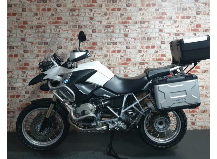 GS 1200 2012  Top box and panniers  !!!! EXTRAS !!!