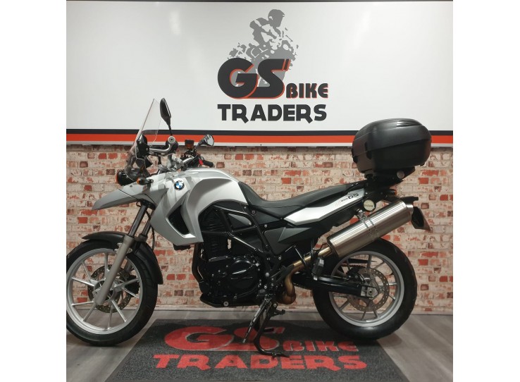 JUST ARRIVED - GS 650 , 2012 , 1 OWNER,  ONLY 31000km