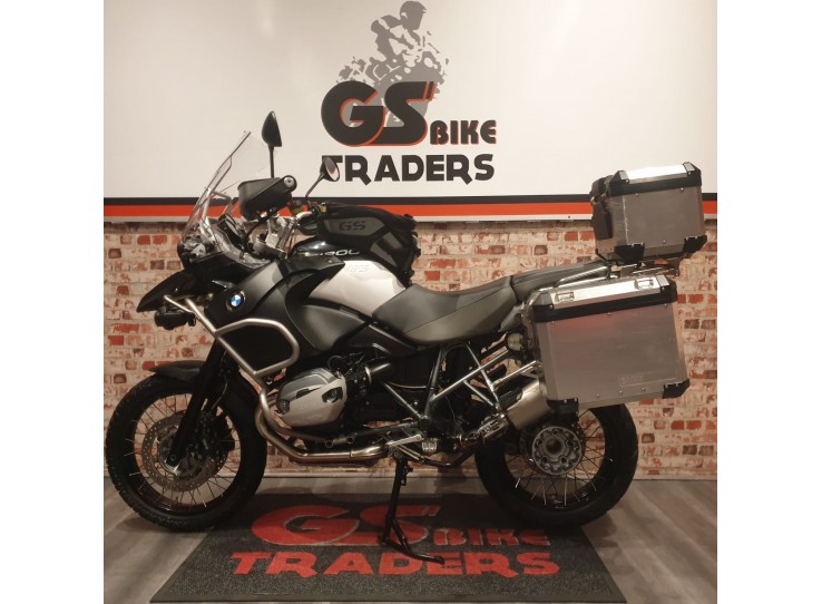 2012 BMW GSA 1200,  TRIPLE BLACK, ONLY 33800km, Top box and panniers