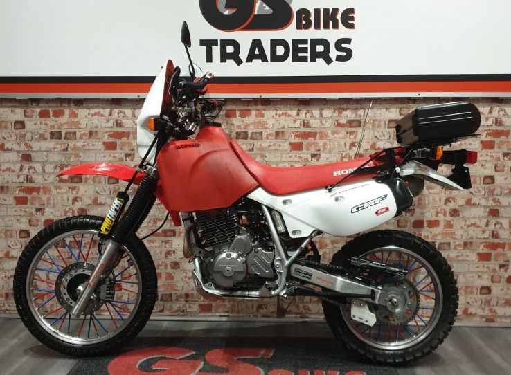 2013 HONDA XR 650 L , NICE EXTRAS,  ONLY 27300km !!!!