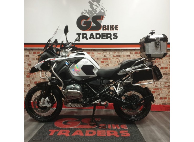 2016 BMW GSA 1200, ONLY 22800km, Gear shift assist, Top box