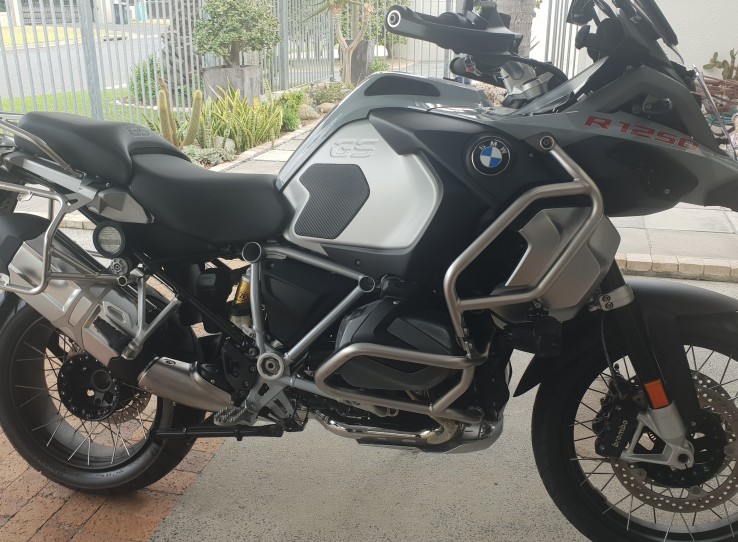 ARRIVING SOON  - 2023 BMW GSA 1250, ONLY 1960km !!!