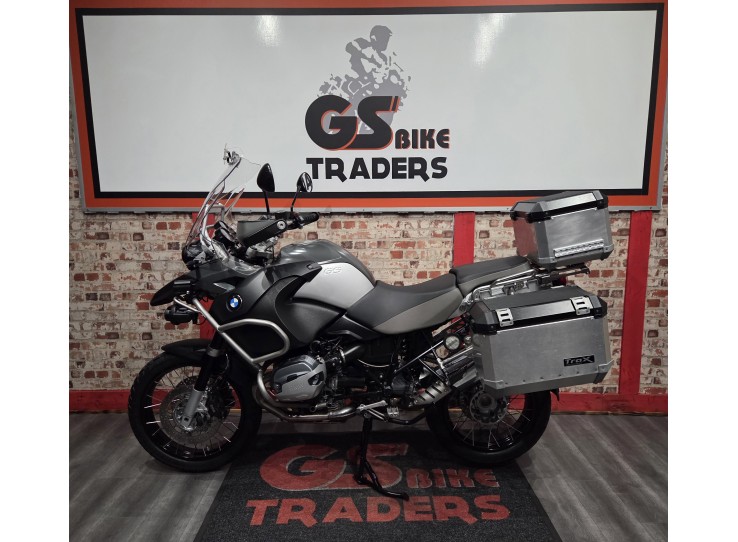 - 2010 BMW GSA 1200 AIRCOOLED DOHC, 56000km, Top box and panniers